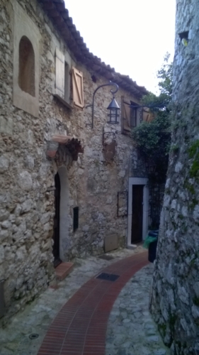 Èze Village - Click for larger image