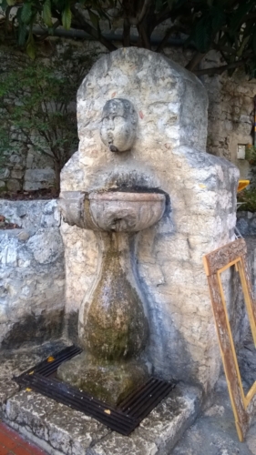 Èze Village - Click for larger image