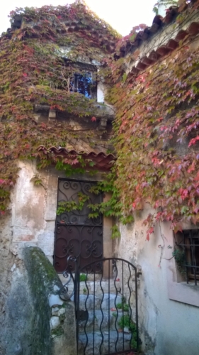 Èze Village - Click for larger image