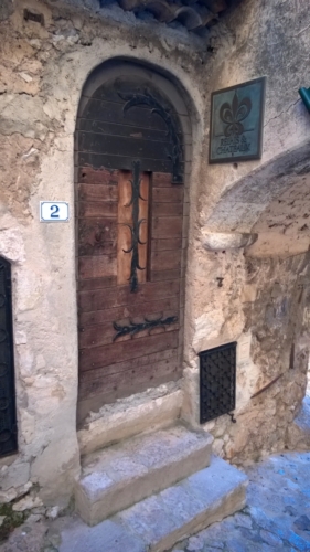 Èze Village - Click for larger image